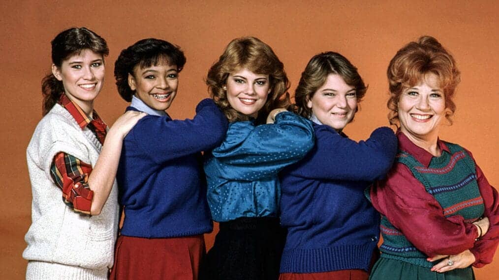 Cast of the 80s TV show "The Facts of Life" posing together